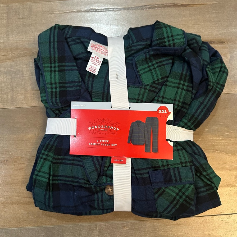 Wondershop Women's Green & Navy Plaid 2-Piece Family Sleep Set